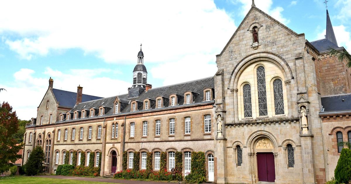 Des moines traditionalistes du Barroux repeuplent une abbaye angevine millénaire