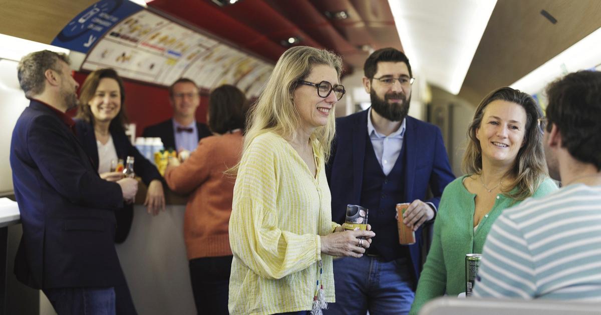 «Je sais que je vais payer ma boisson au même prix que dans un bar à Monaco, mais c’est le rituel» : la stratégie payante de la SNCF dans ses wagons-bars