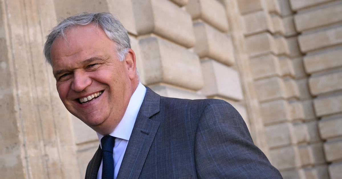 Proposé par Emmanuel Macron, le sénateur LR François-Noël Buffet nommé Défenseur des droits