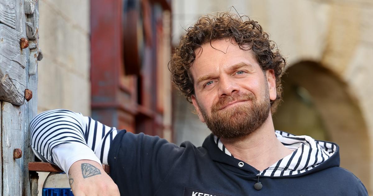 Keen’V, candidat dans «Fort Boyard» : «J’aimerais bien voir Louane dans le jeu, elle a peur des bananes»