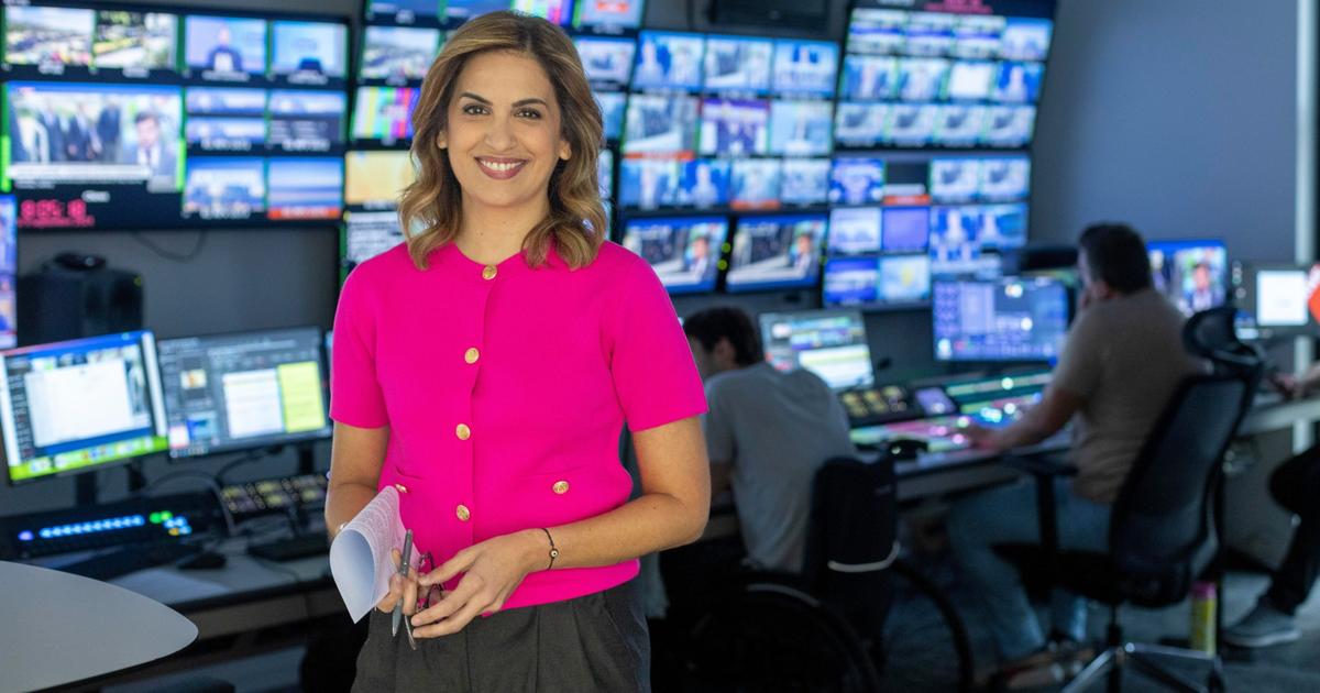 La première photo de Sonia Mabrouk aux côtés de ses confrères et consœurs de BFMTV