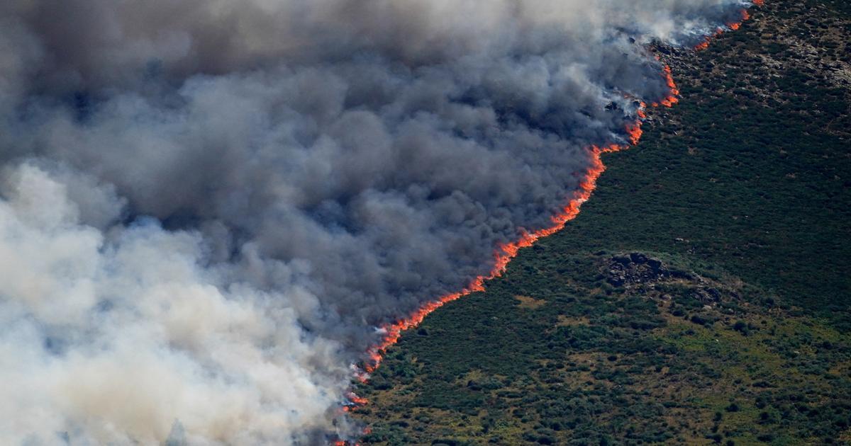 Espagne : deux des trois incendies à l'ouest de Madrid «sur le point de fusionner», le feu «hors de contrôle»