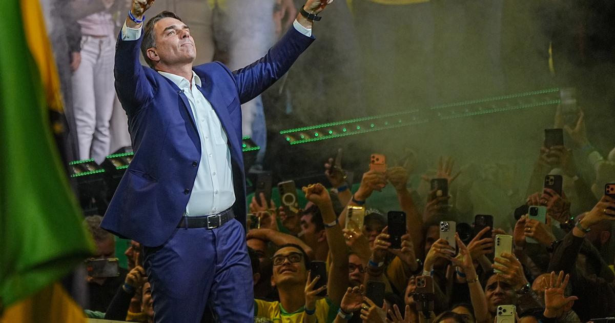 Au Brésil, la laborieuse entrée en campagne de Flavio Bolsonaro