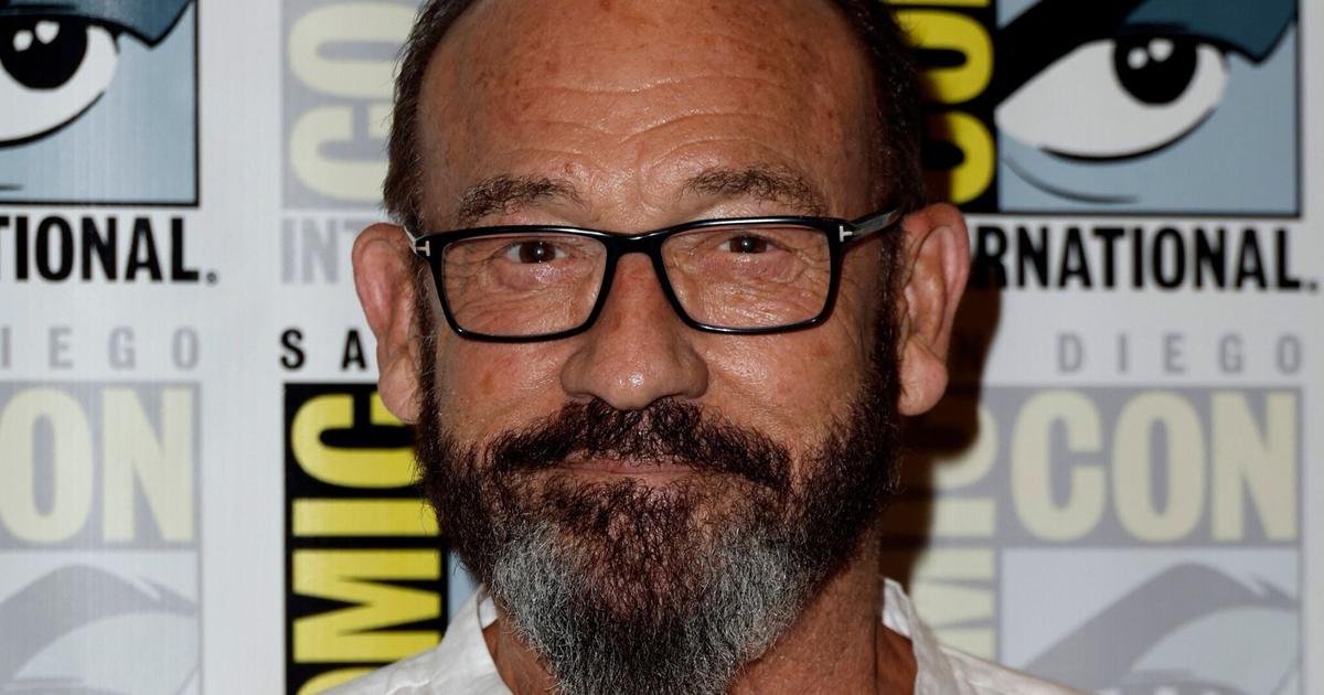 Chuck Russell, le réalisateur de The Mask avec Jim Carrey, est mort à 74 ans