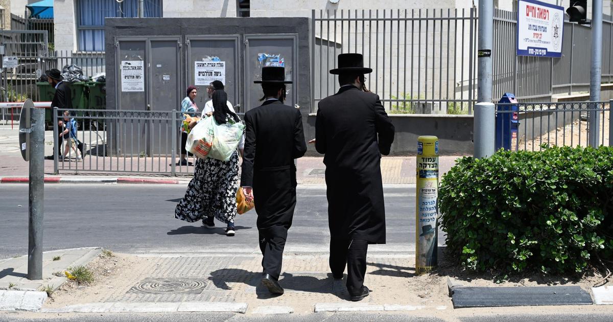 À Bnei Brak, quand des trottoirs non-mixtes remettent en doute l’intégration des ultraorthodoxes israéliens