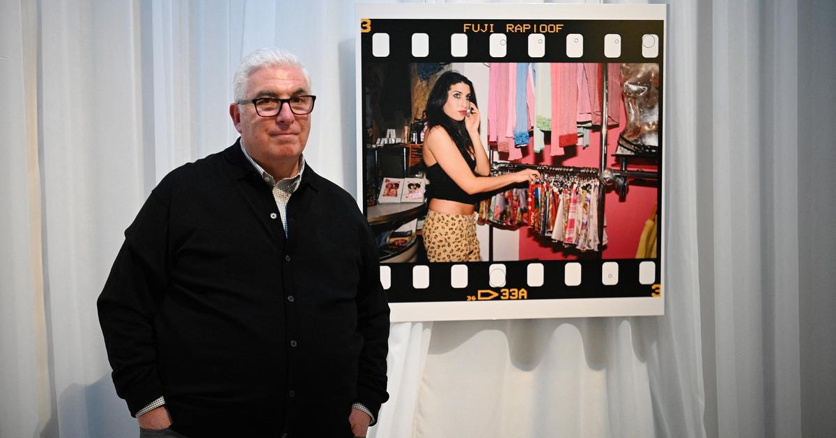 Le père d'Amy Winehouse condamné à payer près d'un million de livres à deux amies de sa fille