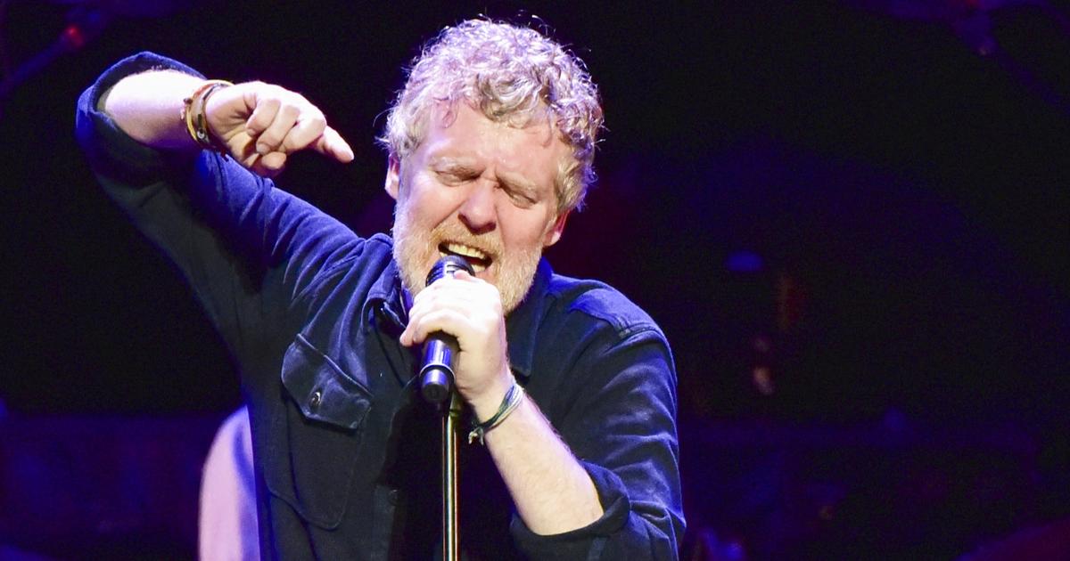 Le chanteur et musicien Glen Hansard, récompensé d’un Oscar en 2008, est mort dans un accident de moto