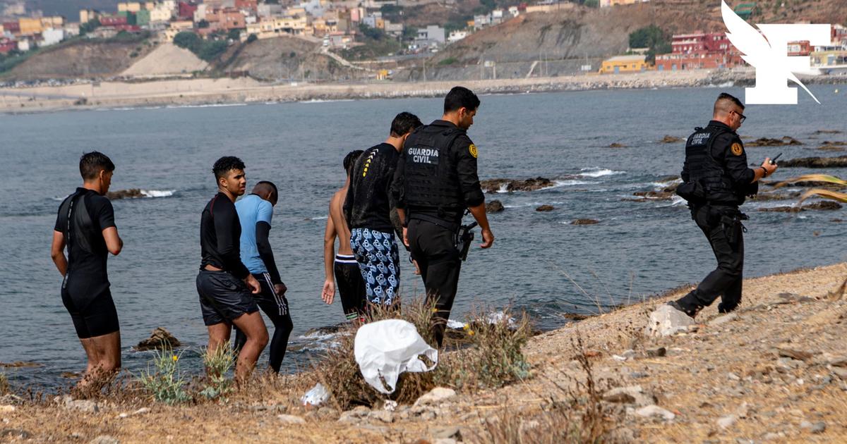 Espagne : les images de l’afflux de migrants arrivant du Maroc dans l’enclave espagnole de Ceuta