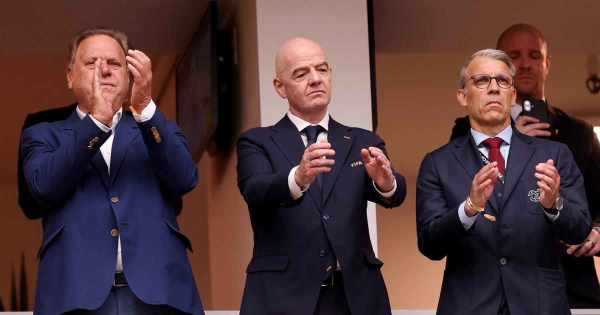 «Personne n’est en train de vendre le football» : la Fifa affirme continuer son plan d'ouverture aux investisseurs privés malgré les critiques
