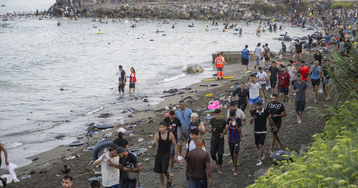 « Un chaos absolu » : à Ceuta, le symbole d’une Espagne débordée face à l’afflux de migrants illégaux
