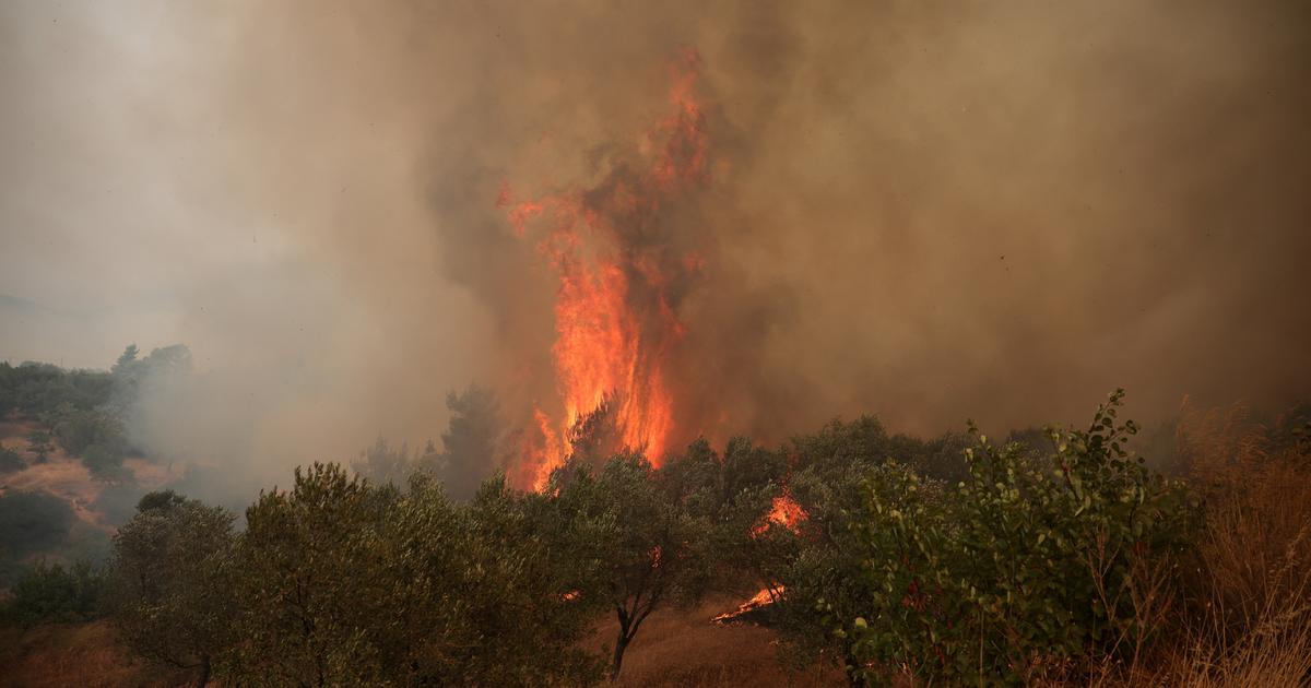 Grèce : deux hélicoptères entrent en collision alors qu’ils intervenaient contre un incendie