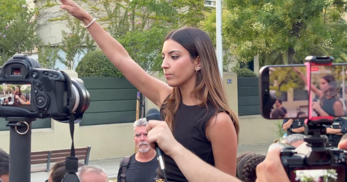 Qui est Isabel Peralta, l’Espagnole filmée à Madrid en train d’effectuer un salut nazi lors d’une manifestation après l’afflux de migrants à Ceuta ?