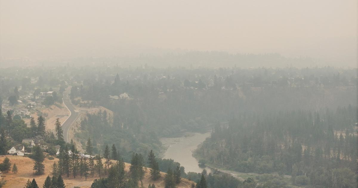 États-Unis : des dizaines de milliers de personnes évacuées face aux incendies