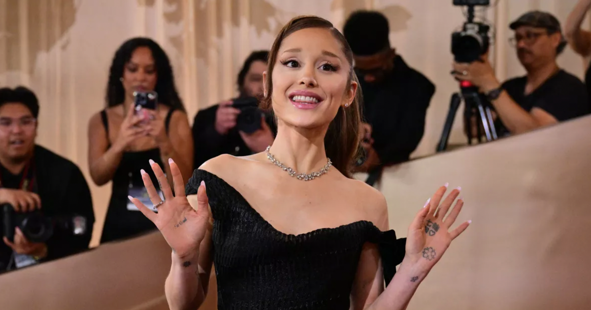 Ariana Grande sera finalement absente d'une comédie musicale à Londres en 2027