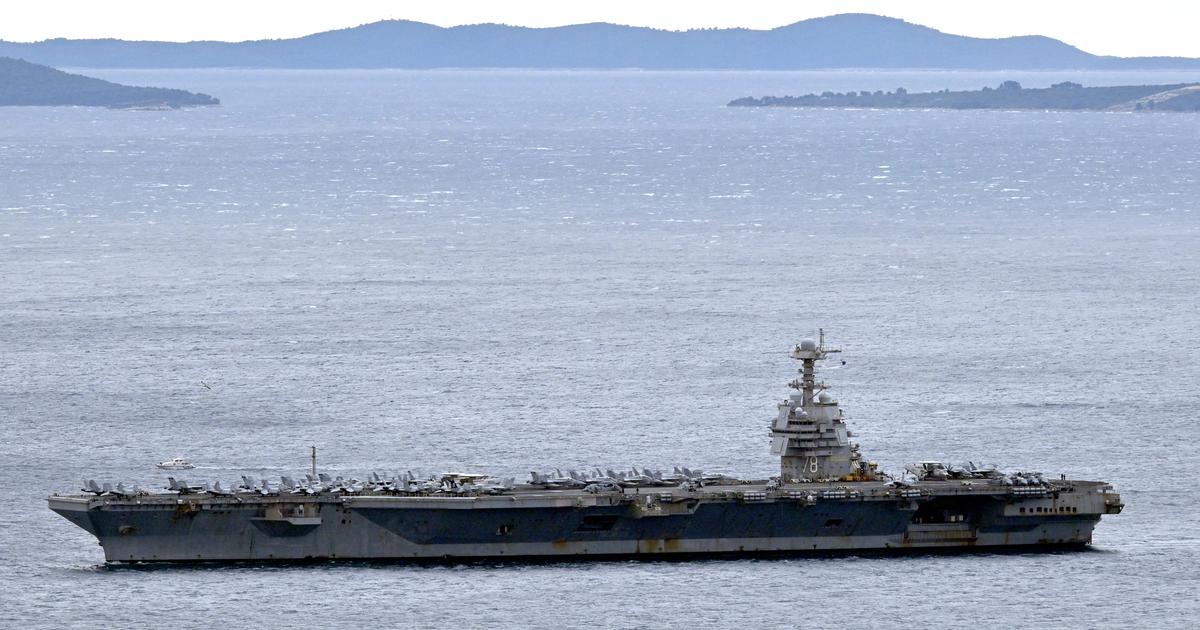 Les États-Unis prévoient 15 cuirassés nommés Trump pour 275 milliards de dollars, selon le CBO.