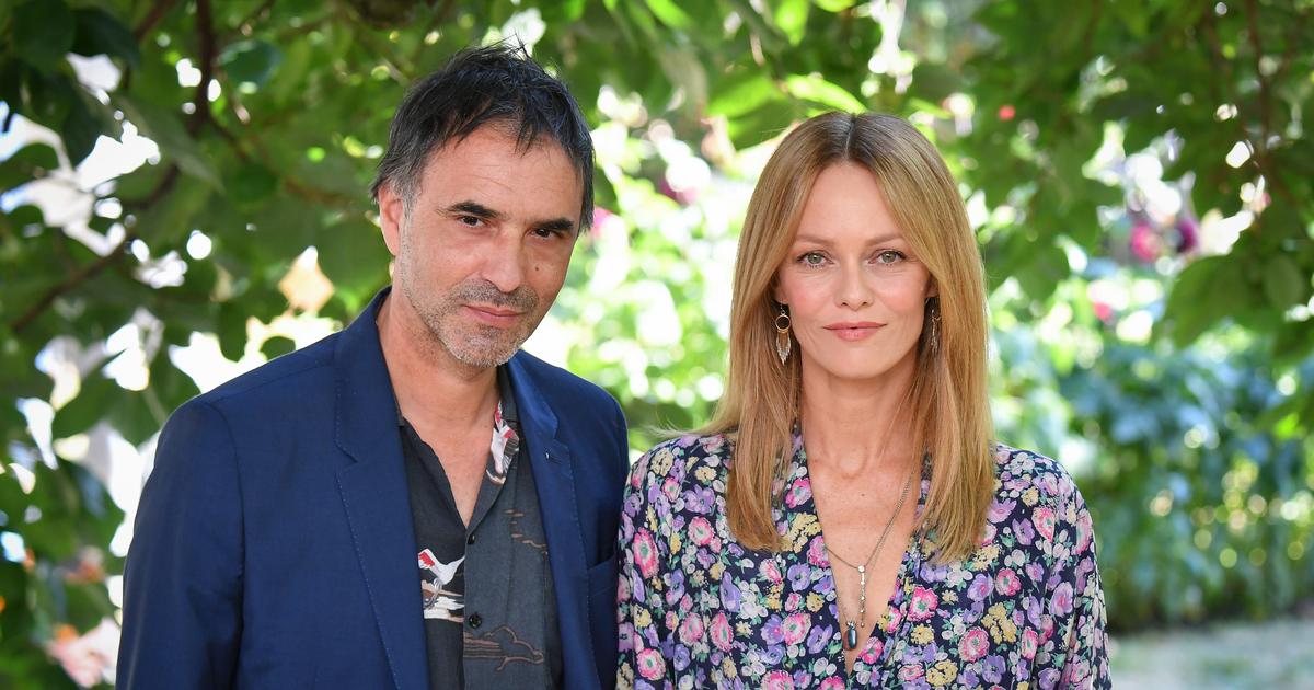 Vanessa Paradis και Samuel Benchetrit: μια διακριτική ιστορία αγάπης που κράτησε σχεδόν δέκα χρόνια