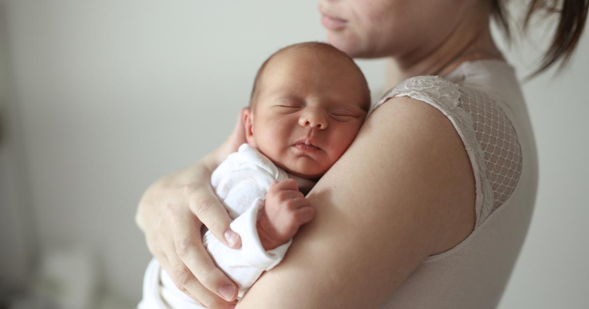 «Qui va payer mon loyer, m’acheter du lait pour le bébé ?» : face aux retards de paiement, la douche froide du nouveau congé de naissance