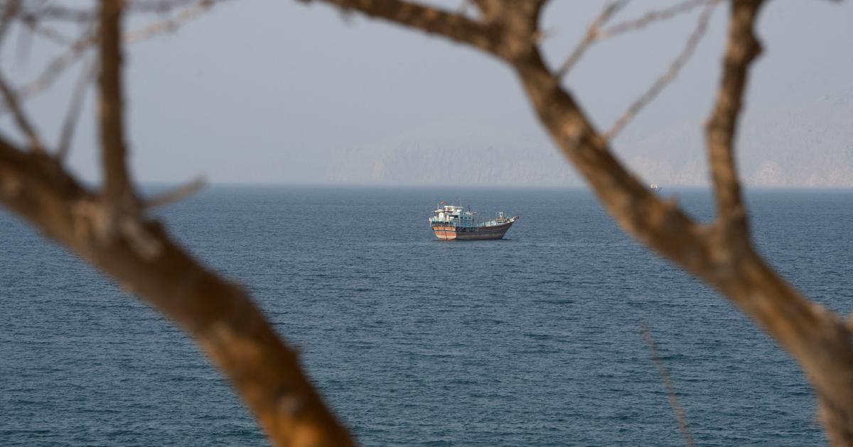 Iran : le détroit d’Ormuz restera fermé tant que Washington n’aura pas satisfait les exigences de Téhéran, annonce le négociateur en chef iranien