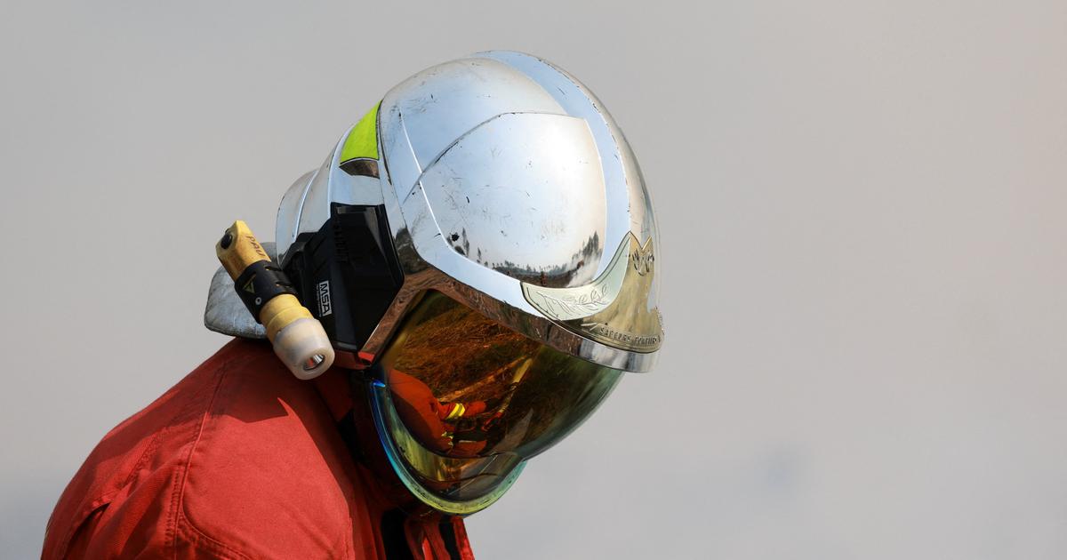 Incendie en Lozère : un hameau d’une vingtaine de maisons évacué, un pompier blessé