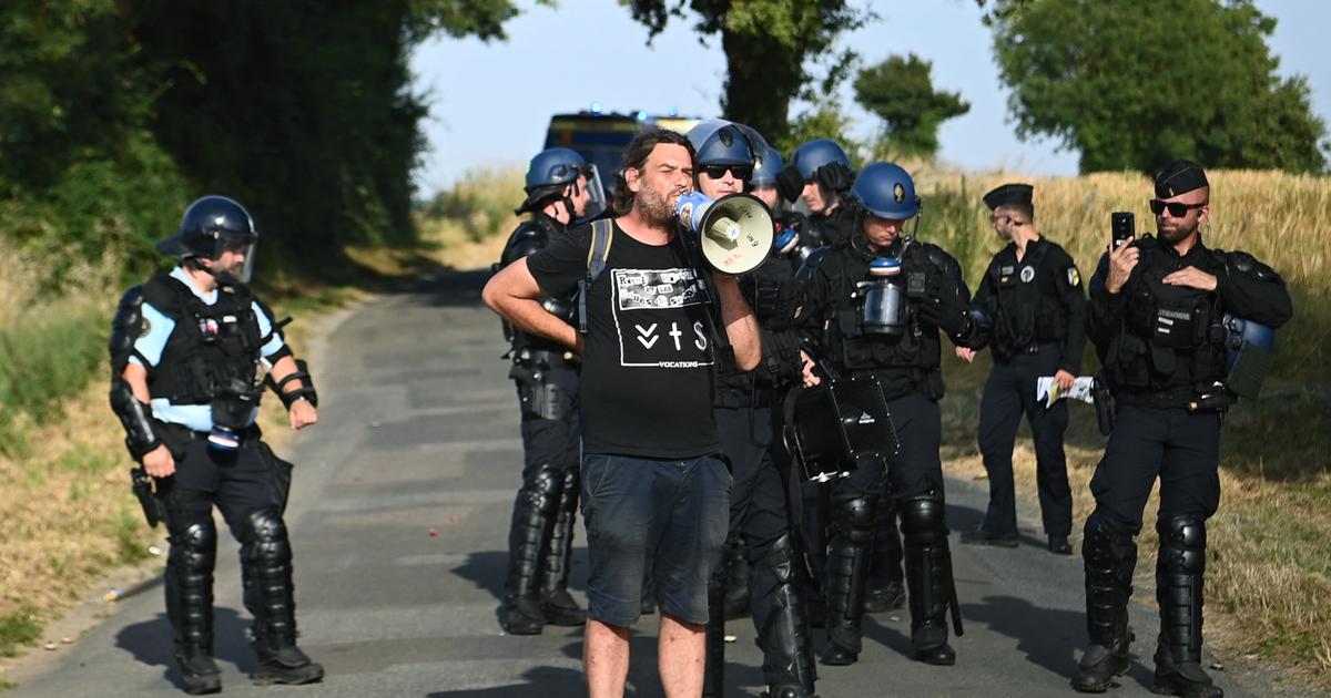 Sainte-Soline : Olivier Faure qualifie les gendarmes de «voyous en uniforme», Laurent Nuñez les défend