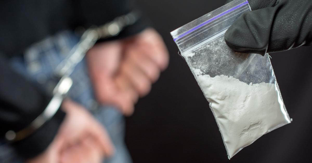 Paris : cinq narcotrafiquants remis en liberté en raison d’un vice de procédure