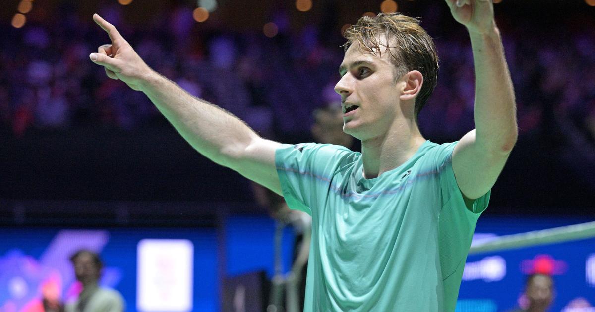 Championnats du monde de badminton : le Français Alex Lanier évince le 2e joueur mondial et rallie les demi-finales
