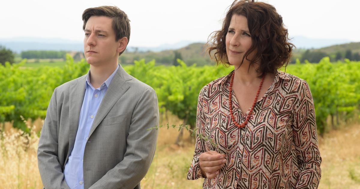 Audiences : France 3 en tête avec Crimes parfaits, devant Monsieur Parizot sur TF1