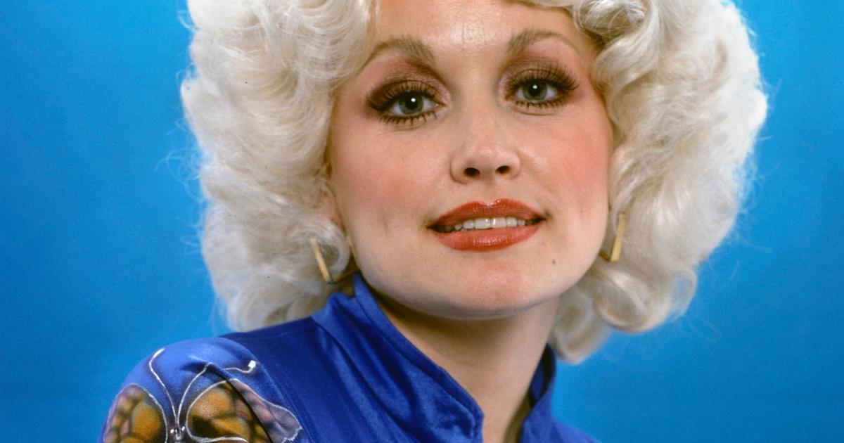 Dolly Parton En 15 Looks Beaut Inoubliables dolly-parton-en-15-looks-beaut-inoubliables