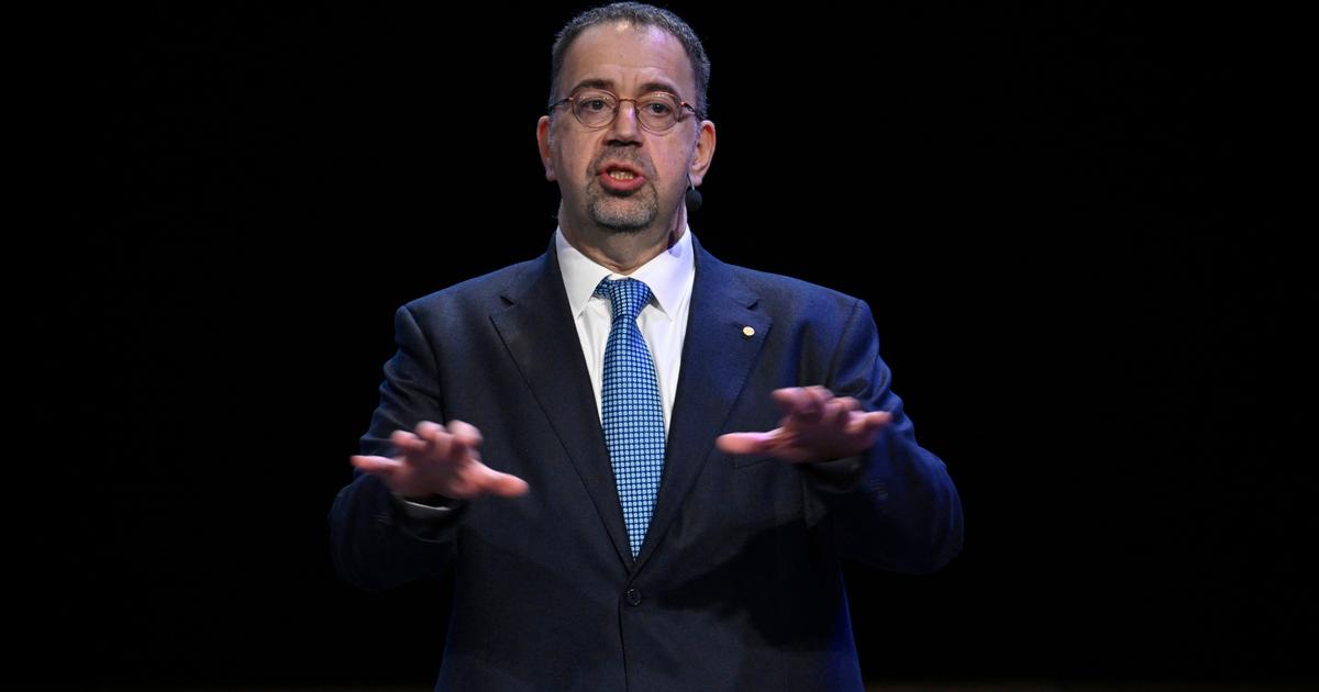 Menace de l'IA sur l'emploi : «Il m’arrive de ne pas dormir la nuit en pensant aux conséquences énormes», explique le Nobel d'économie Daron Acemoğlu