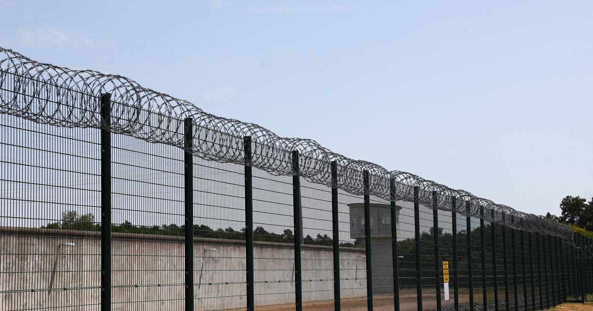 Prisons : nouveau record de 89.668 détenus en France au 1er août