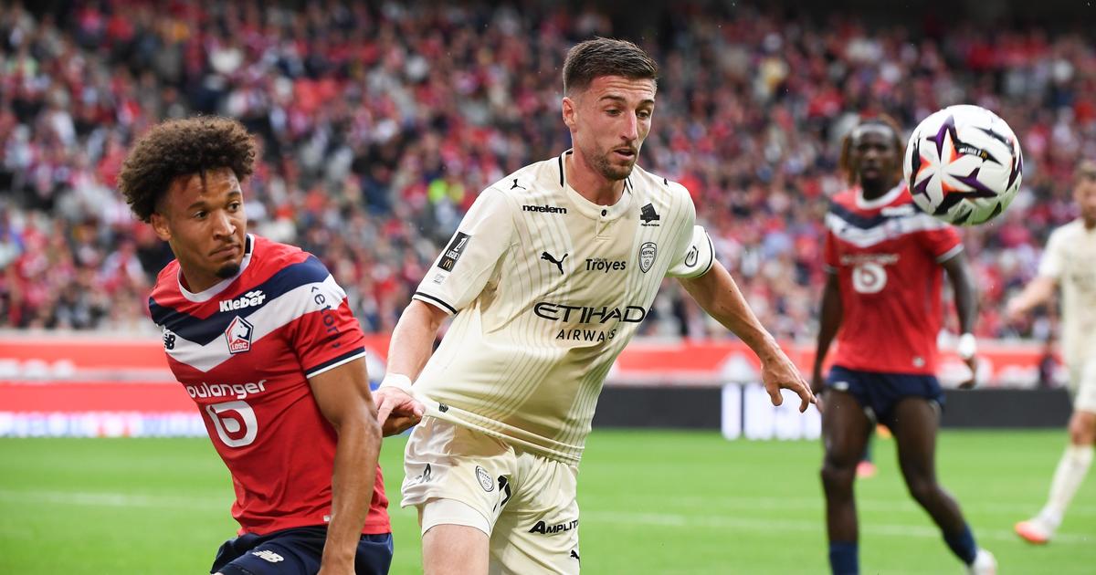 Lille s'impose 2-0 face à Troyes et prend la tête de la Ligue 1