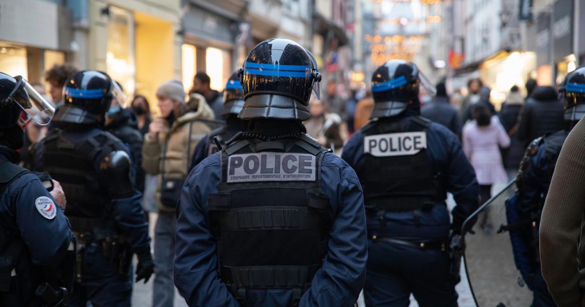 «Nous sommes prêts à durcir le mouvement…» : les policiers en colère vont marcher jusqu’au Palais Bourbon