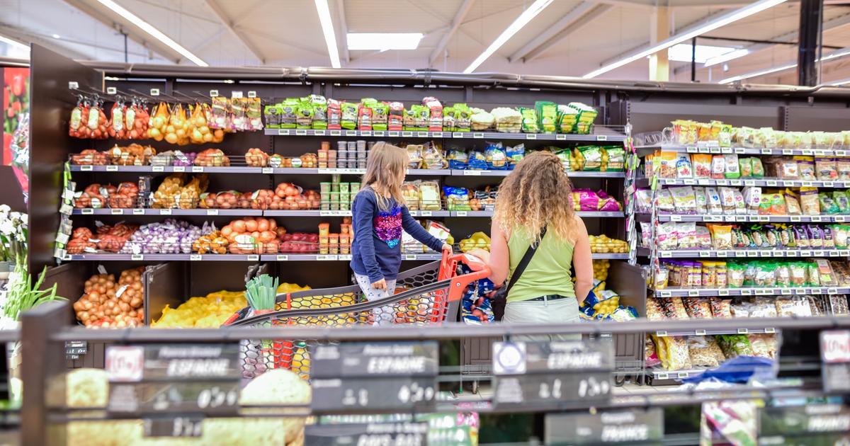 Chasse aux promotions, restrictions et système D : les Français entre colère et résignation face au pouvoir d’achat qui se réduit comme peau de chagrin