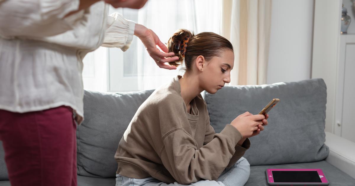 Défi «moins d’écrans dans nos familles», semaine 2 : à la maison, organiser un espace unique où utiliser téléphones et ordinateur