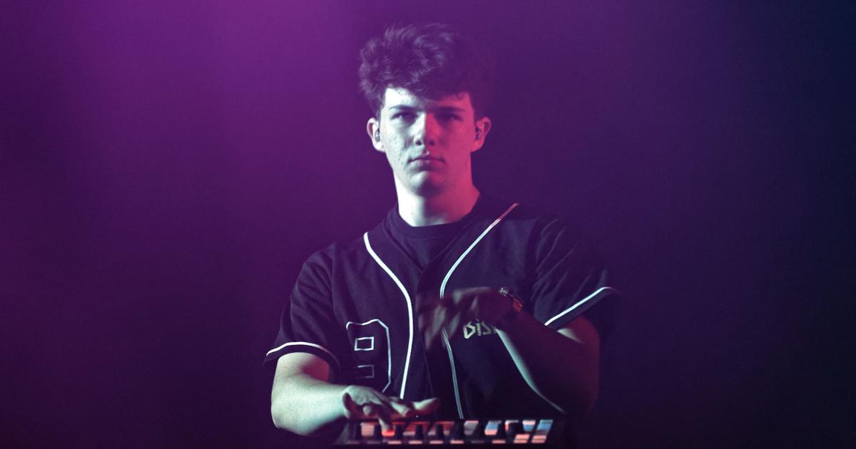 Le DJ rouennais Petit Biscuit annule sa tournée en Australie et en Indonésie pour « préserver sa santé mentale »