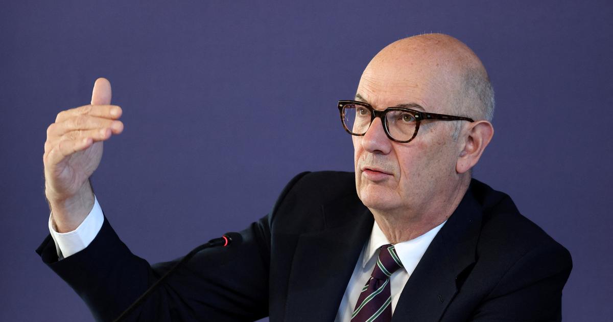 Roland Lescure juge « ambitieux » mais « réalisable » l'objectif de 5 % de déficit en 2027