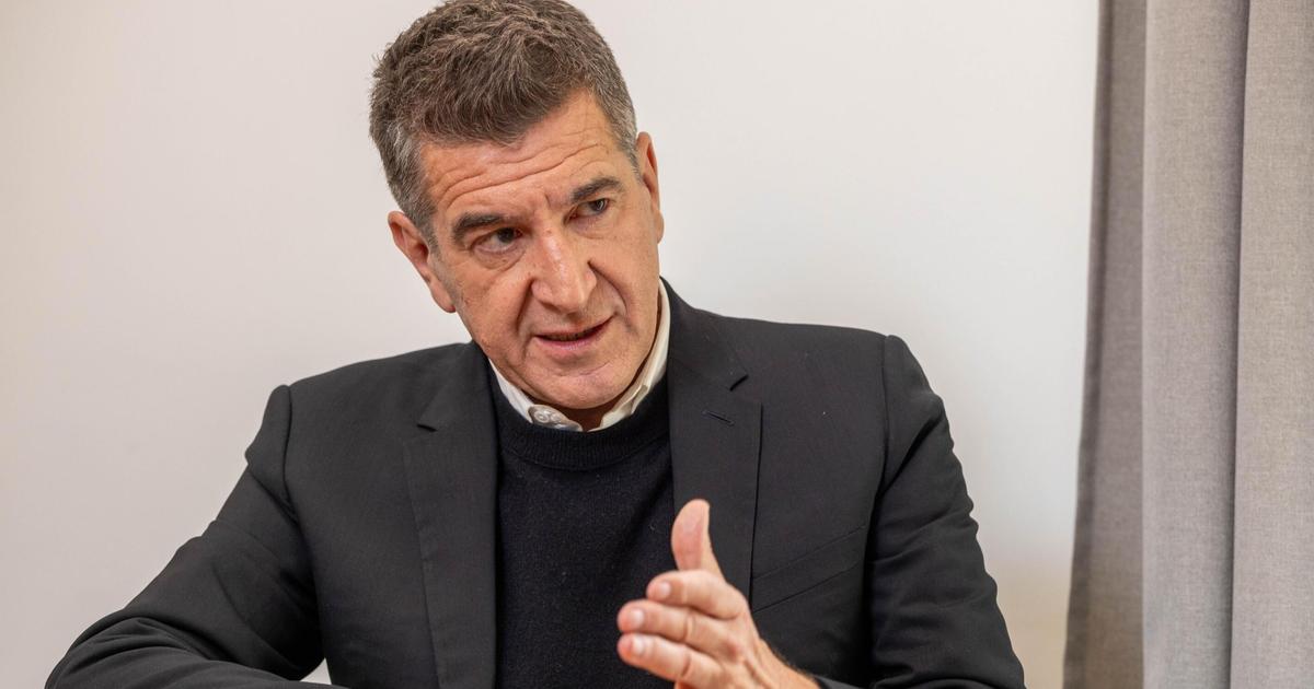 «Être de gauche, ce n’est pas faire vœu de pauvreté», se justifie Matthieu Pigasse, pointé du doigt pour ses vacances sur l’île Moustique