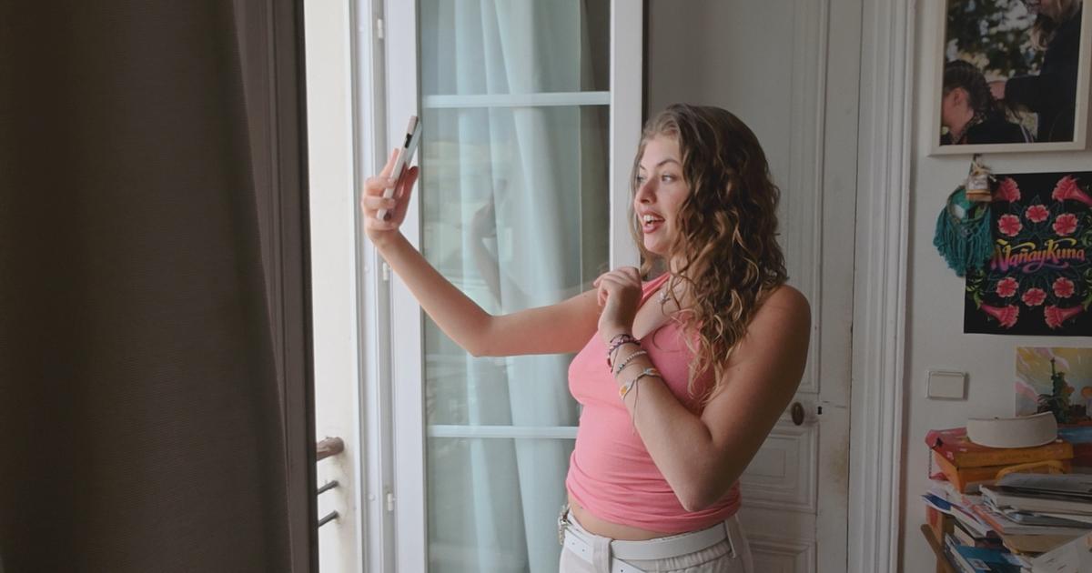 «C’est vide de sens» : l’édifiant documentaire Dans la peau d’une influenceuse de France Télévisions