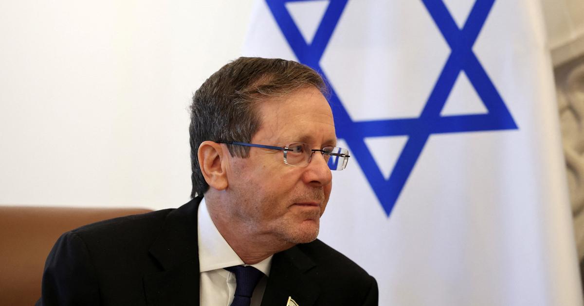 Vol de Flydubai dérouté : le président israélien veut décorer quatre passagers ayant empêché le crash de l’avion