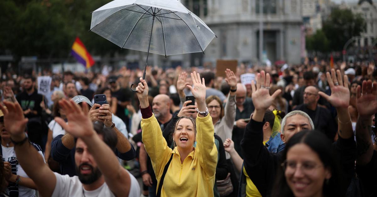 Des dizaines de milliers de manifestants défilent en Espagne contre la crise du logement
