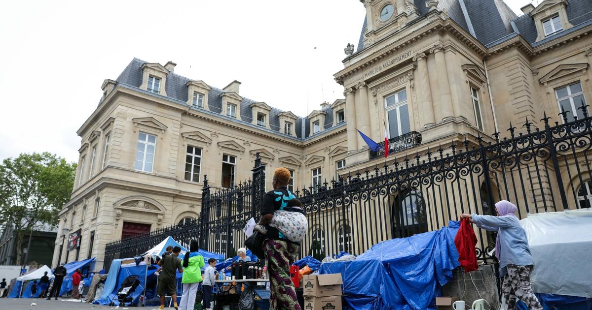 Immigration : régularisation massive, constitutionnalisation de l’AME… Au PS, les propositions chocs d’un député
