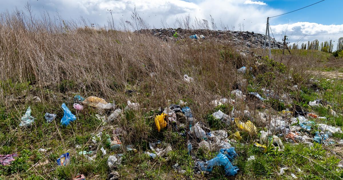 « Les industriels nous font croire que le problème vient du mauvais consommateur » : la pollution plastique, angle mort des bilans environnementaux