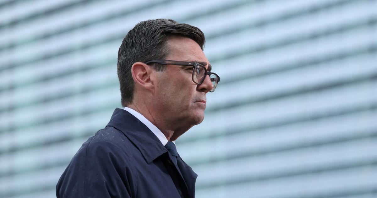 Dix ans après le référendum, le premier ministre britannique Andy Burnham veut remettre en cause le Brexit