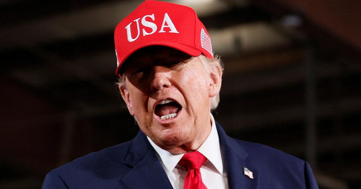 «Quiconque utilise le terme “intelligence artificielle” est un ennemi» : Donald Trump persiste à vouloir imposer ses mots