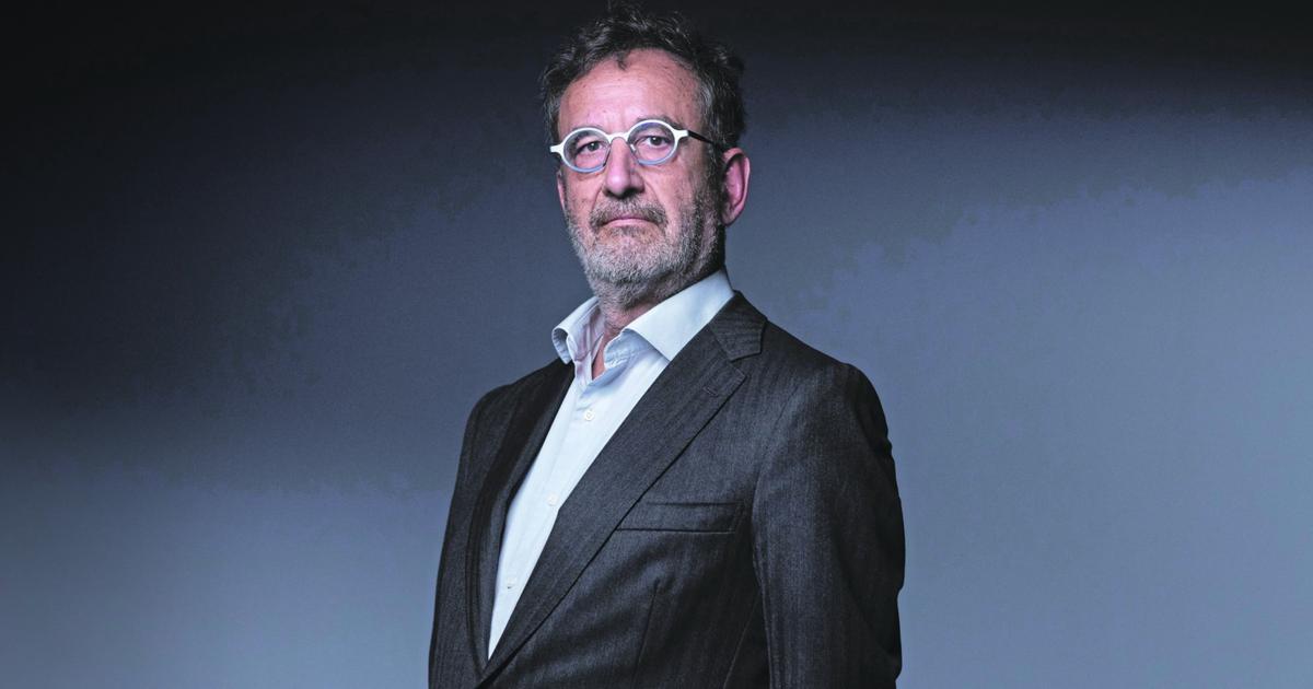 «Une machine de guerre s’organise pour produire des centaines de milliers de bons livres à base d’IA» : le cri d’alerte d’Arnaud Nourry, patron des Nouveaux Éditeurs