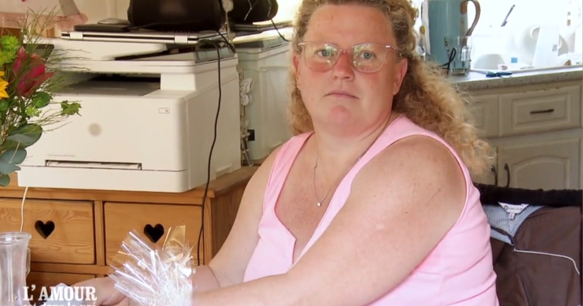 «L’amour est dans le pré» : le prétendant de Karène lui offre une culotte d’entrée de jeu et jette un froid