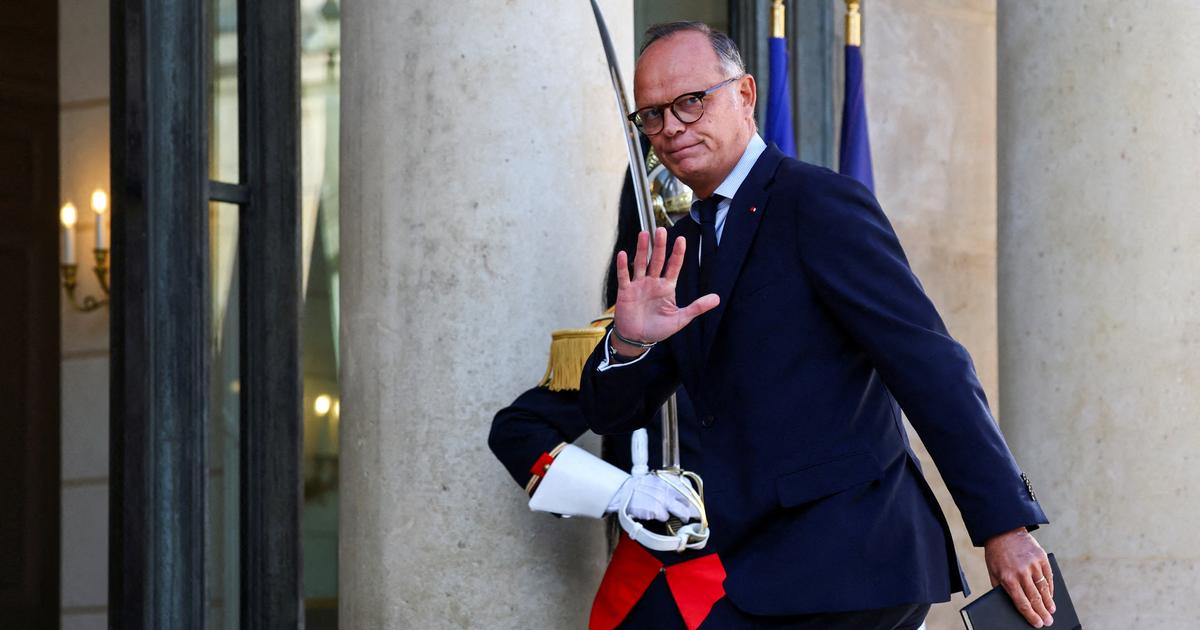 «Je ne suis pas sûr que ça ait été compris» : Édouard Philippe critique le maintien du voyage d’Emmanuel Macron dans le Golfe en dépit des violences