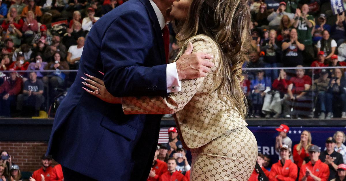 «J’ai vu un putain de beau c..»: Donald Trump accueille sur scène la rappeuse Nicki Minaj venue lui apporter son soutien «pour toujours»