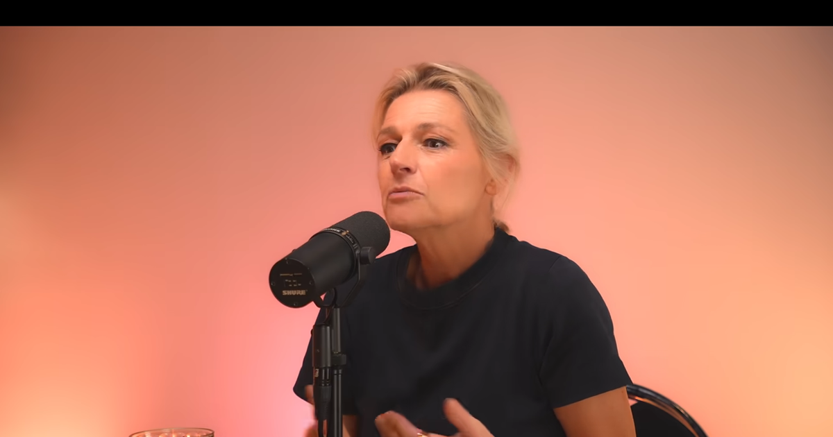«On ne mange pas quand on fait de la télé» : l’étonnant choix d’Anne-Élisabeth Lemoine