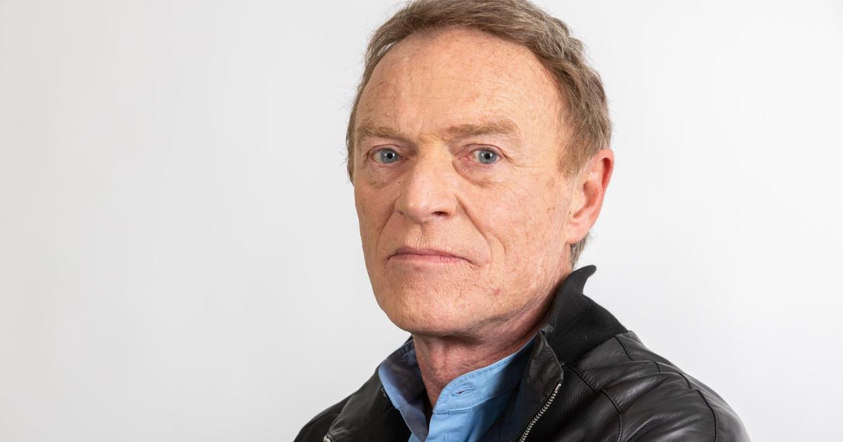 «Je suis prêt à tout» : le surprenant appel à l’aide de Christophe Hondelatte pour sauver son podcast